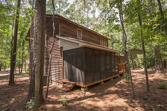 6 Woodspring Ct