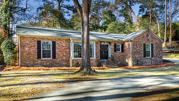 39 Churchill Circle - Lake Katherine