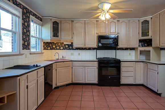 For Sale in Shandon | 3726 Blossom St