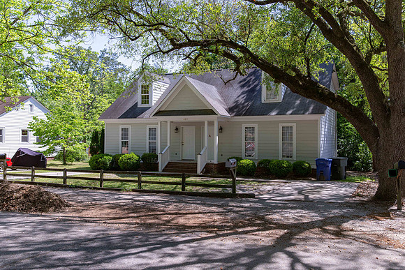 Duplex For Sale - 6211 Woodlawn Ave, Columbia, SC 29209