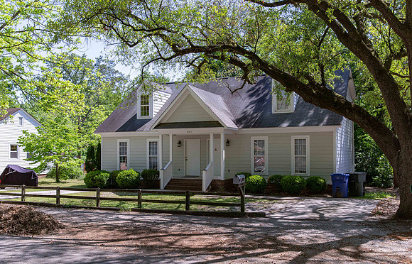 Duplex For Sale - 6211 Woodlawn Ave, Columbia, SC 29209