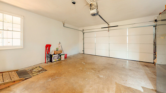 Attached Garage