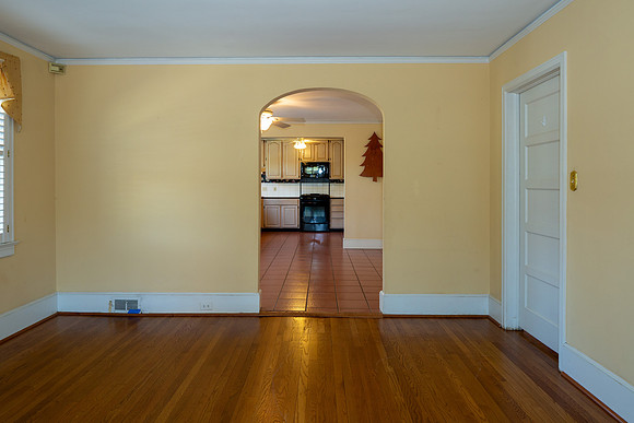 For Sale in Shandon | 3726 Blossom St
