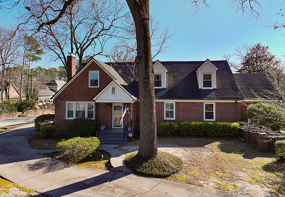 For Sale in Shandon | 3726 Blossom St