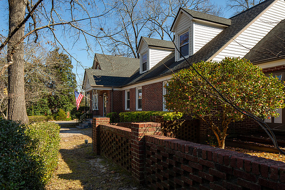 For Sale in Shandon | 3726 Blossom St