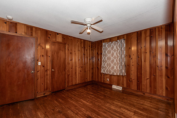 730 Deerwood St | For Sale